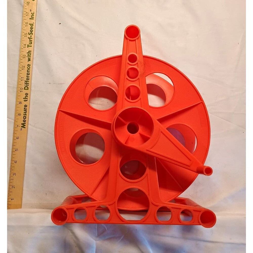 Bayco K-100 Orange Extension Cord Storage Reel Stand 150 Ft Capacity
